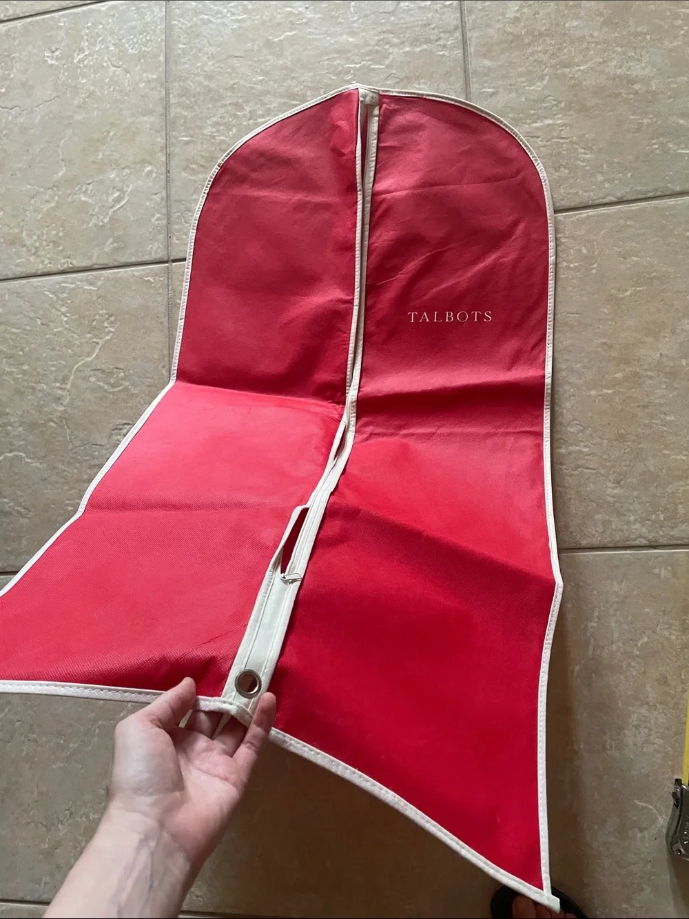 🖤 5/$25 garment bag Talbots